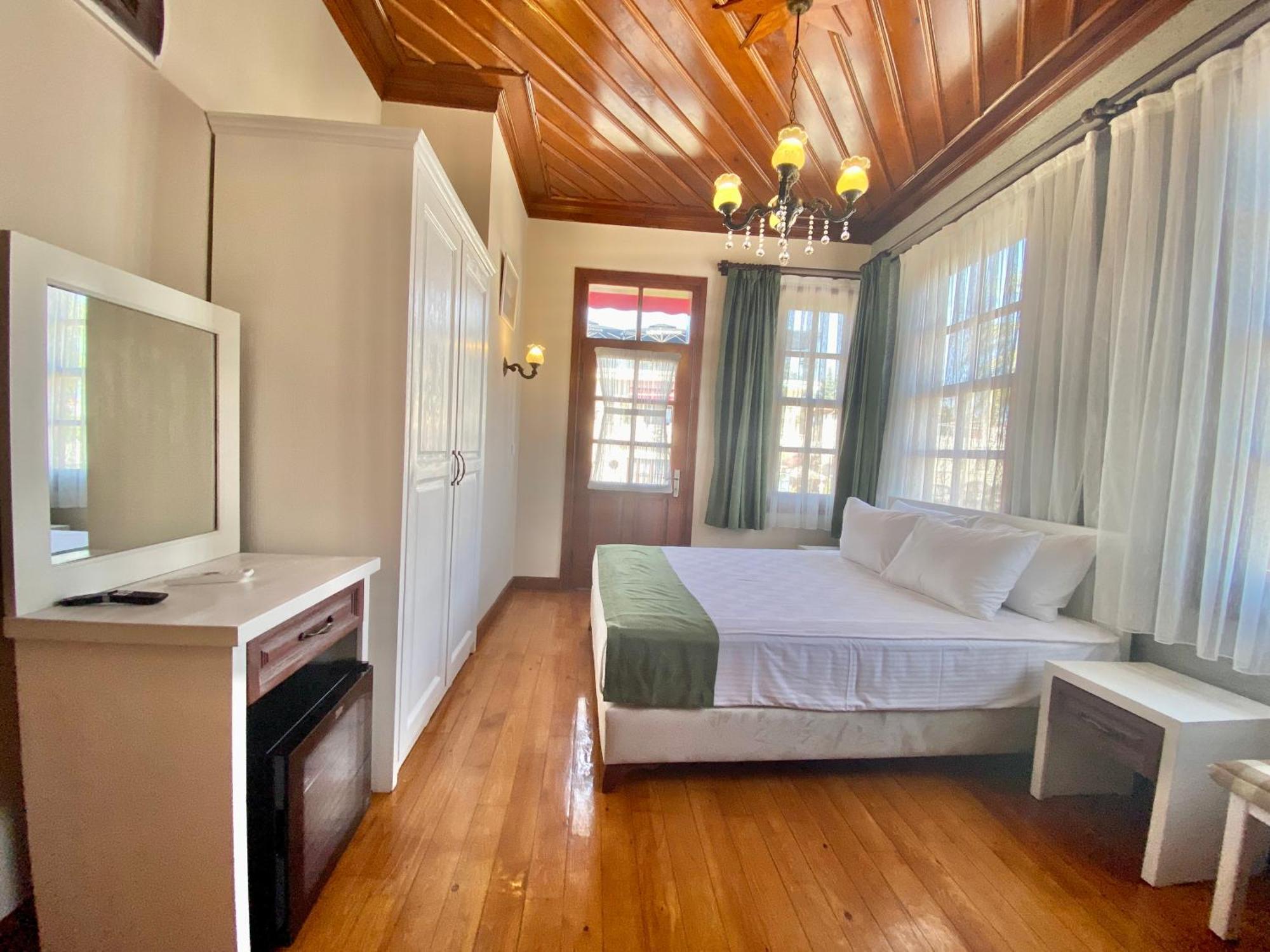 Ulivo Hotel Antalya Bagian luar foto